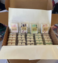 Load image into Gallery viewer, SOY WAX MELTS WHOLESALE BOX 35pc