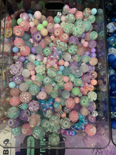 Load image into Gallery viewer, BEAD SCOOP NIGHT - LIVE ON TIKTOK MONDAY 4th MAY @7PM