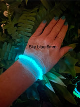 Load image into Gallery viewer, MANMADE & LUMINOUS BEADS