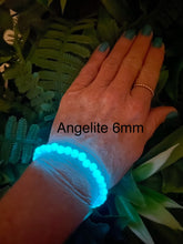 Load image into Gallery viewer, MANMADE & LUMINOUS BEADS