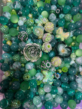 Load image into Gallery viewer, BEAD SCOOP NIGHT - LIVE ON TIKTOK MONDAY 4th MAY @7PM