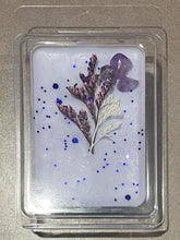 Load image into Gallery viewer, SOY WAX MELTS ๐ BOOK CRAZY GIRL COLLECTION ๐