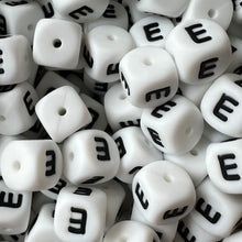 Load image into Gallery viewer, ALPHABET SILICONE BEADS