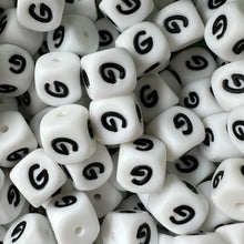 Load image into Gallery viewer, ALPHABET SILICONE BEADS