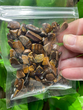 Load image into Gallery viewer, CRYSTAL CHIPS - COMMON RANGE in various natural minerals - 100 gram bag - Buy Any 3 get 1 FREE