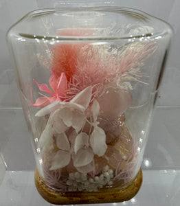 CRYSTAL TERRARIUM - MINI ROSE QUARTZ + WHITE & PINK FLORALS