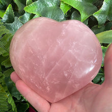 Load image into Gallery viewer, ROSE QUARTZ HEART CARVING
