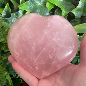 ROSE QUARTZ HEART CARVING