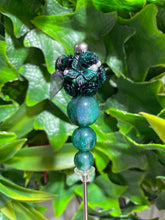 Load image into Gallery viewer, Green/Black Butterfly Flower Ball Glitter Pokers
