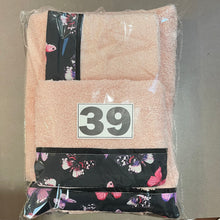 Load image into Gallery viewer, 3pc BATH TOWEL SETS 5 designs available
