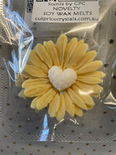 Load image into Gallery viewer, SUNFLOWER HEART NOVELTY WAX MELTS
