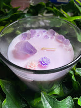 Load image into Gallery viewer, Amethyst Flower Crystal - Waterlily &amp; Lotus Scented Candle
