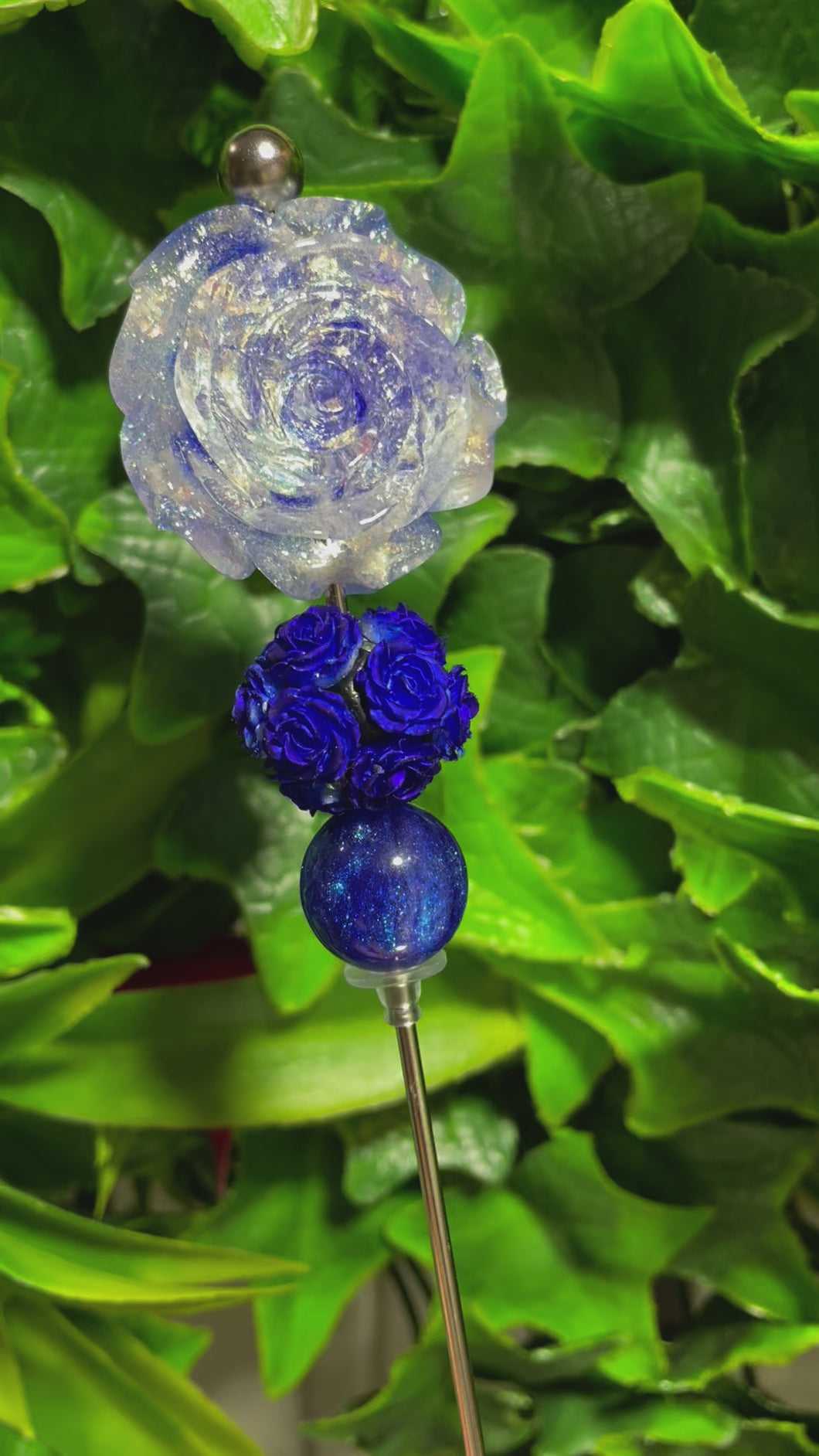 Blue Luminous Resin Flower Glitter Poker