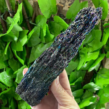 Load image into Gallery viewer, Carborundum
