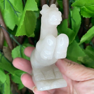 MILKY QUARTZ - HORSE CARVING