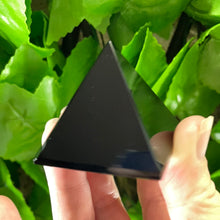 Load image into Gallery viewer, PYRAMID CARVING OBSIDIAN
