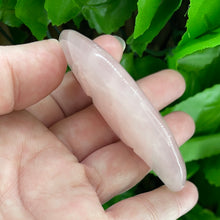 Load image into Gallery viewer, MOON CARVING - ROSE QUARTZ
