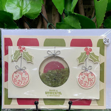 Load image into Gallery viewer, CHRISTMAS  Peridot Chip “Shaker” CARD by Kel Co Card’s - KCC8 (24)
