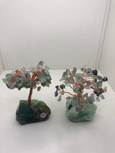 Load image into Gallery viewer, CRYSTAL CHIP TREES - 444/452W
