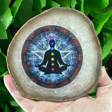 Load image into Gallery viewer, AGATE SLICE PRINTED CHAKRA
