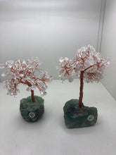 Load image into Gallery viewer, CRYSTAL CHIP TREES - 444/452W
