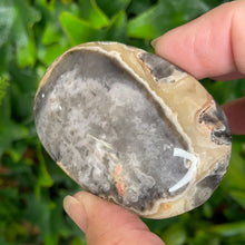 Load image into Gallery viewer, CRAZY LACE AGATE PALM STONE
