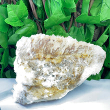 Load image into Gallery viewer, QUARTZ / CITRINE POINT CLUSTER
