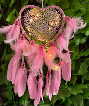 Load image into Gallery viewer, DREAM CATCHER - LIGHT UP - PINK
