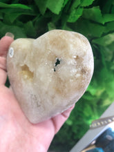 Load image into Gallery viewer, PINK AMETHYST HEART
