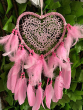 Load image into Gallery viewer, DREAM CATCHER - LIGHT UP - PINK
