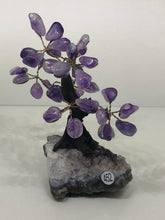 Load image into Gallery viewer, CRYSTAL CHIP TREES - 444/452W
