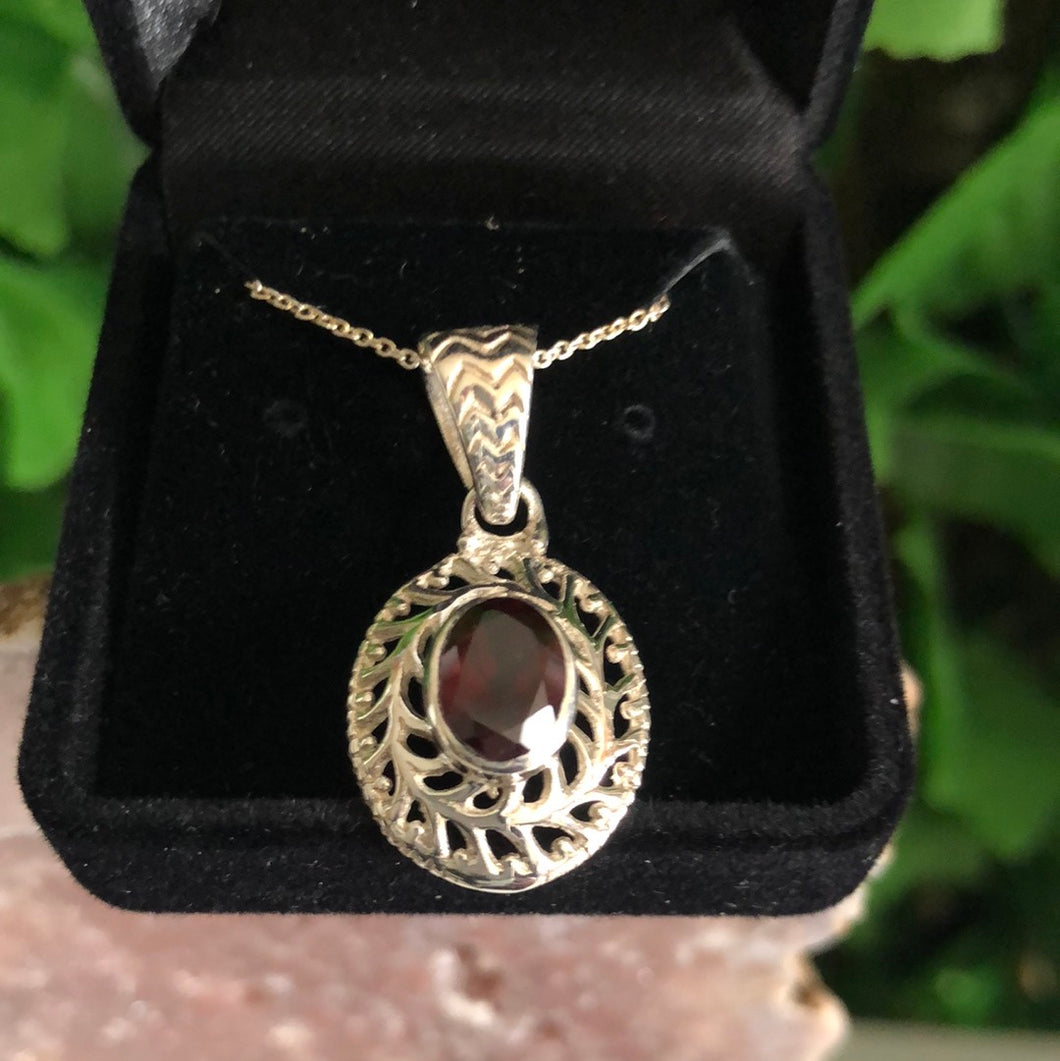GARNET 925 Sterling Silver Pendant + 925 SS Chain