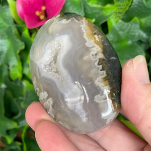 MOSS AGATE PALM STONE