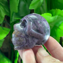 Load image into Gallery viewer, SKULL CARVING CHAROITE
