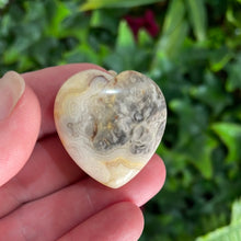 Load image into Gallery viewer, HEART CARVING - CRAZY LACE AGATE
